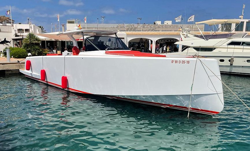 Rent Boat PARDO 50 A