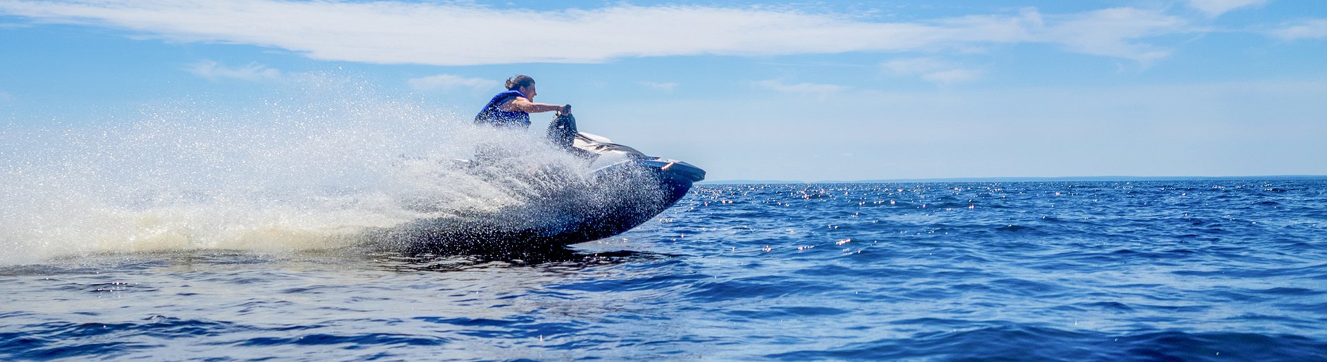 Alquilar Barco Watertoys