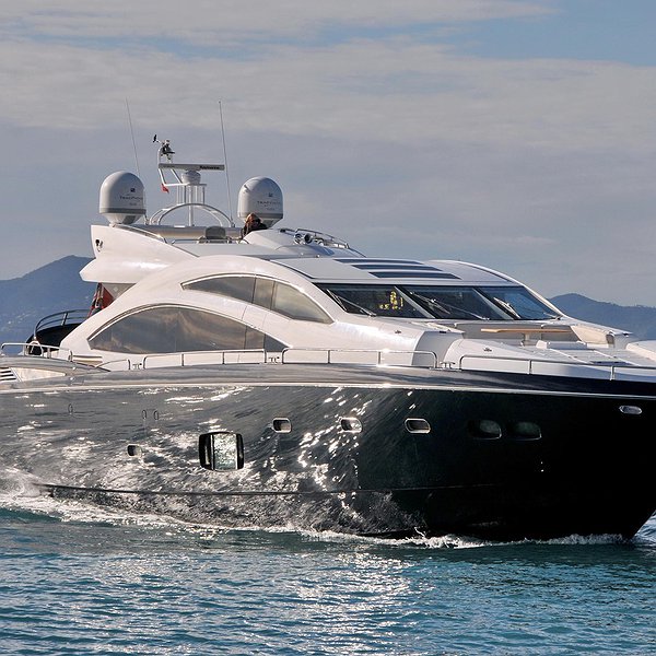 Alquilar Barco SUNSEEKER PREDATOR 84 A