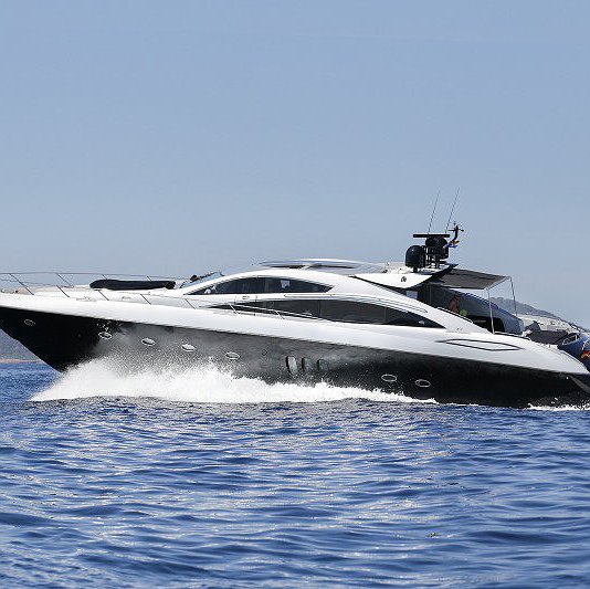 Alquilar Barco SUNSEEKER PREDATOR 82