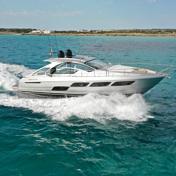 Rent Boat PERSHING 5X