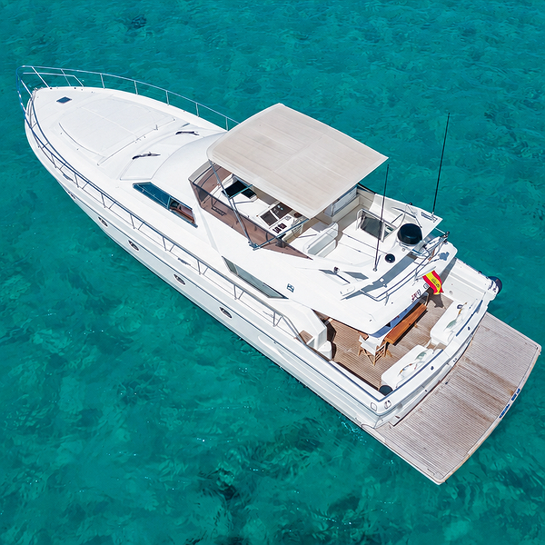 Rent a Boat FERRETTI 62 FLY