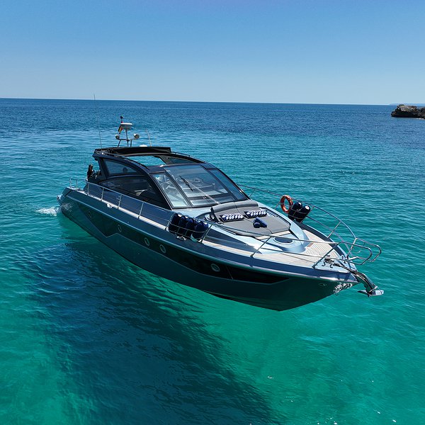 Rent Boat CRANCHI 60