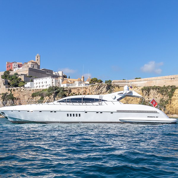 Louer bateau MANGUSTA 108 B