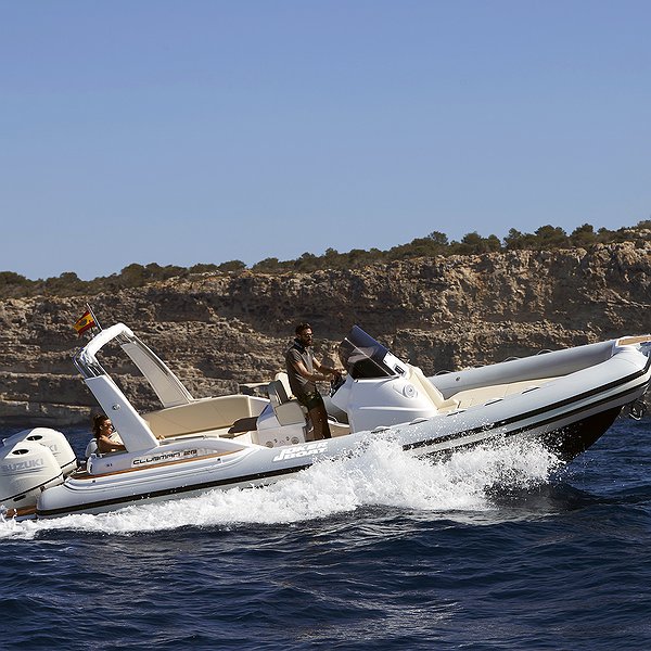 Rent Boat JOKER CLUBMAN 28