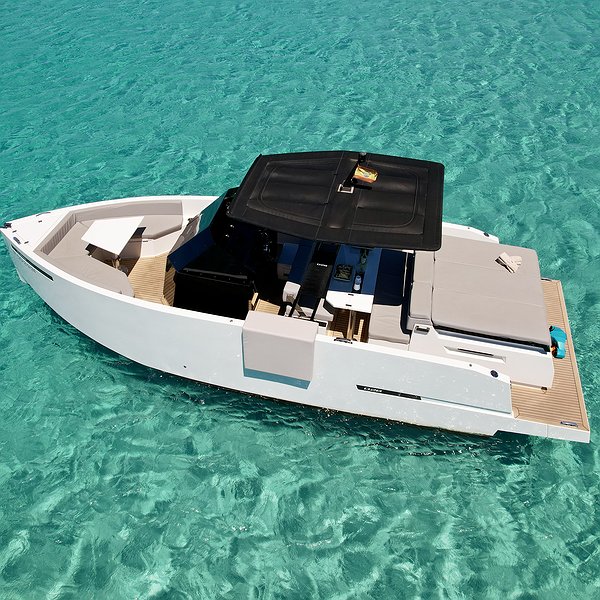 Rent Boat D28 C