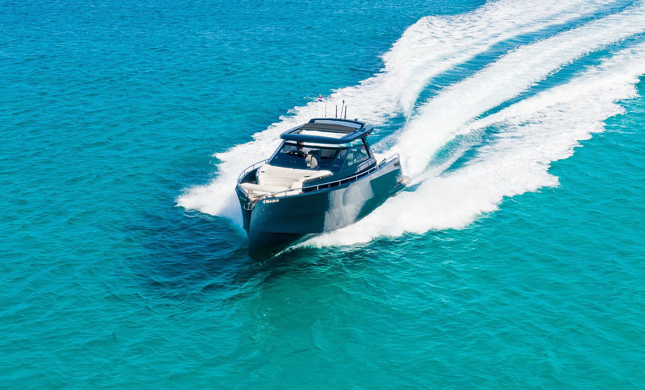 Rent Boat BRONSON 50