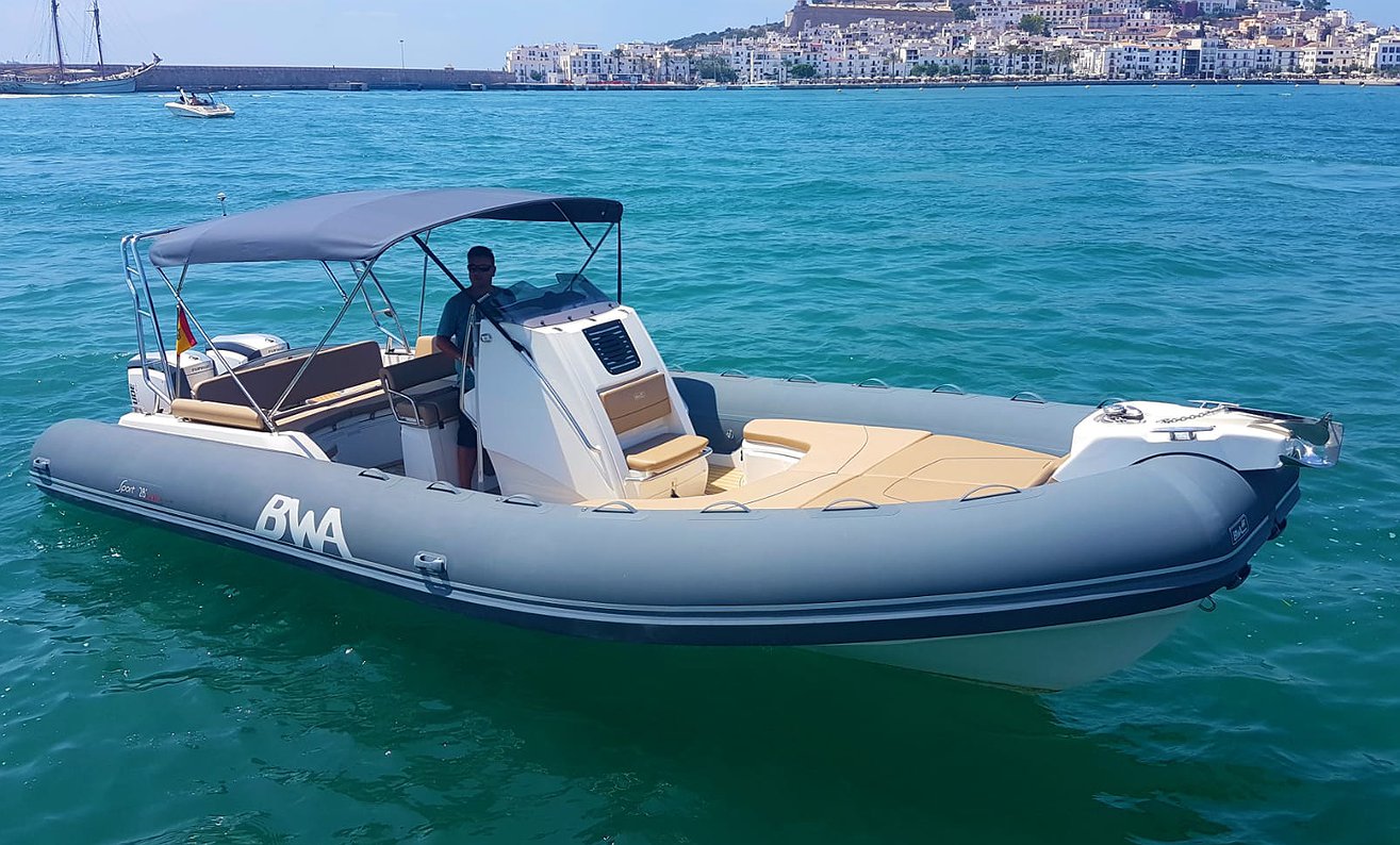 Rent Boat BWA 28