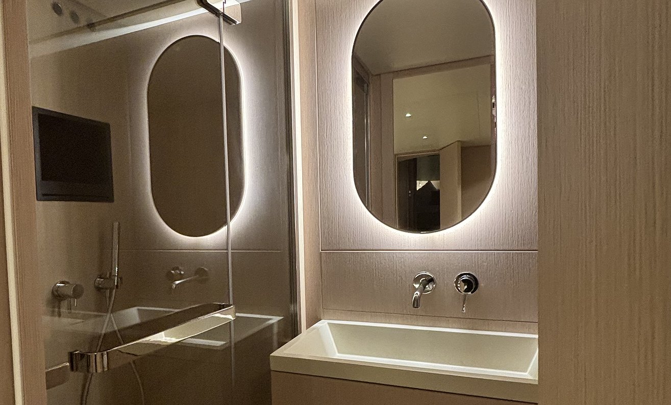 AZIMUT 60