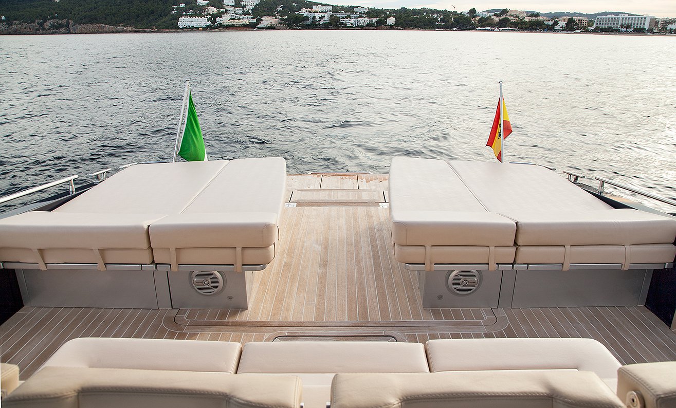 Louer bateau CNM CONTINENTAL TENDER 50