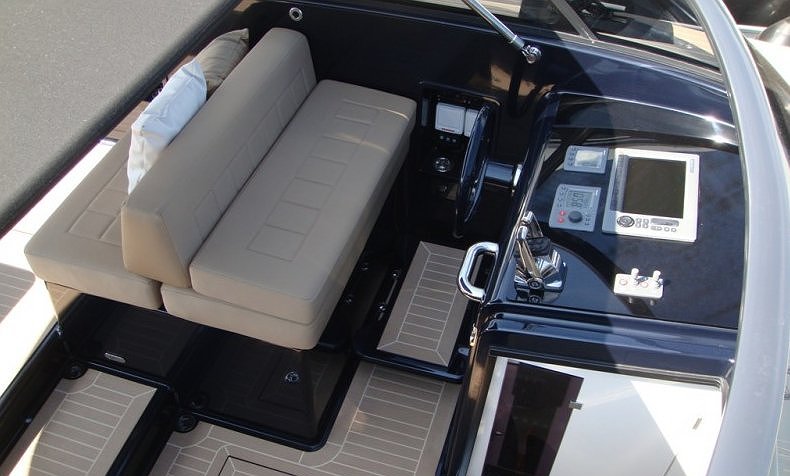 VANDUTCH 40 A