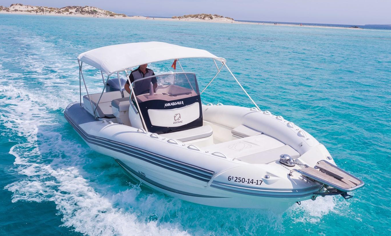 ZODIAC N-ZO 760 | Barco en Ibiza | Xaloc Charter Ibiza