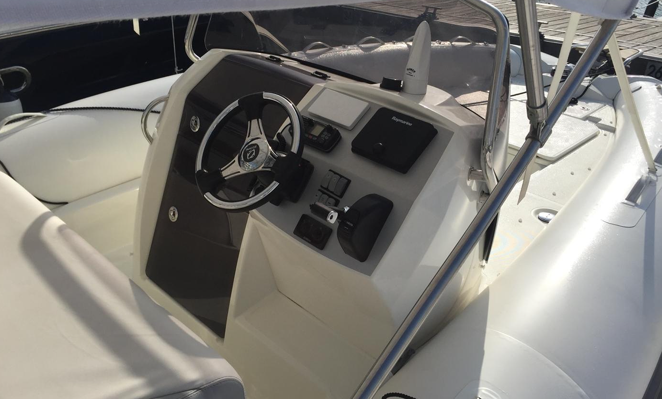 Rent Boat ZODIAC N-ZO 760