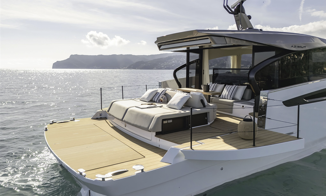 AZIMUT 60