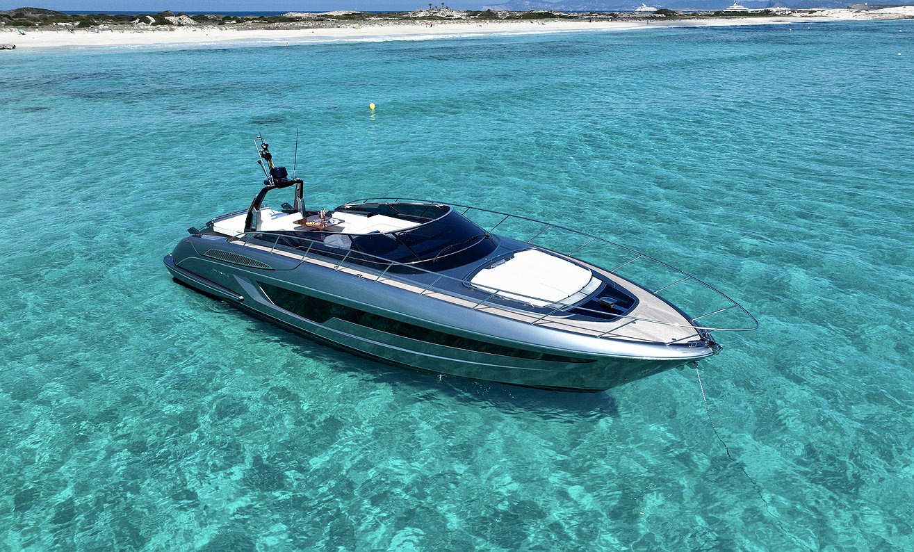 Alquilar Barco RIVA RIVALE 56