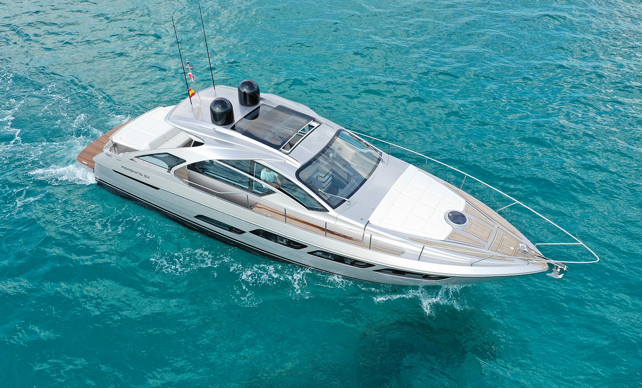 Alugar Barco PERSHING 5X