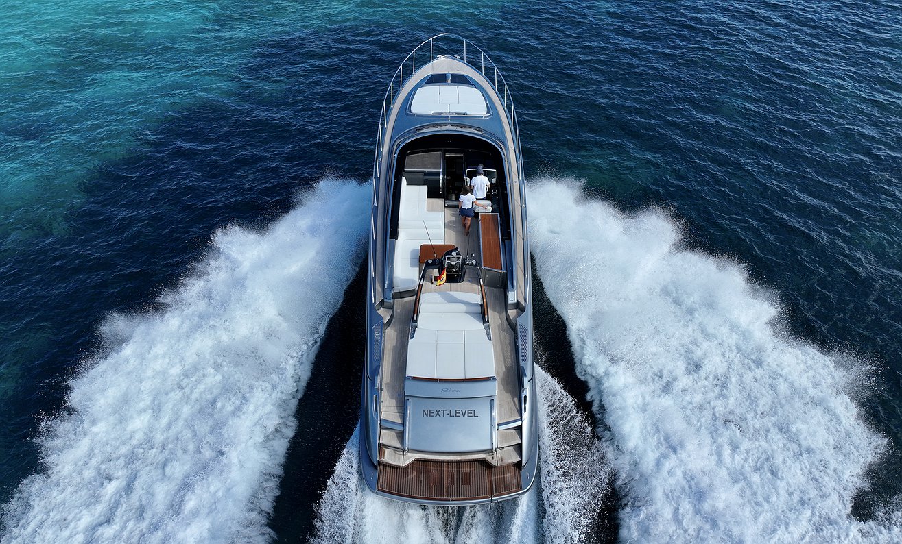 Alquilar Barco RIVA RIVALE 56