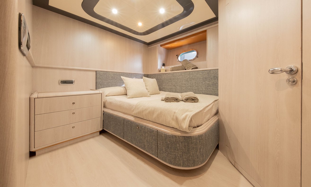 BAIA PANTHER 80