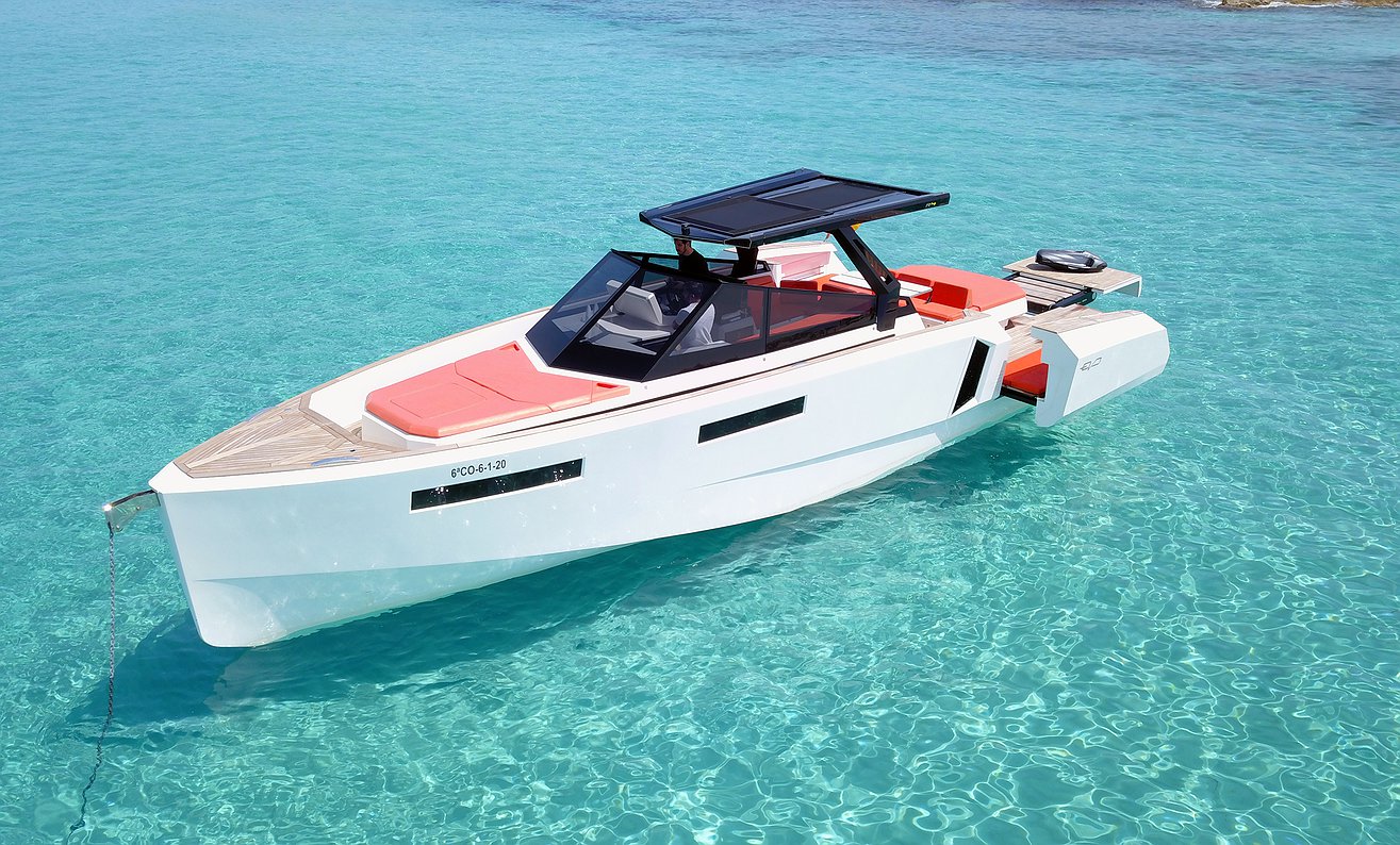 Rent Boat EVO R43 WA