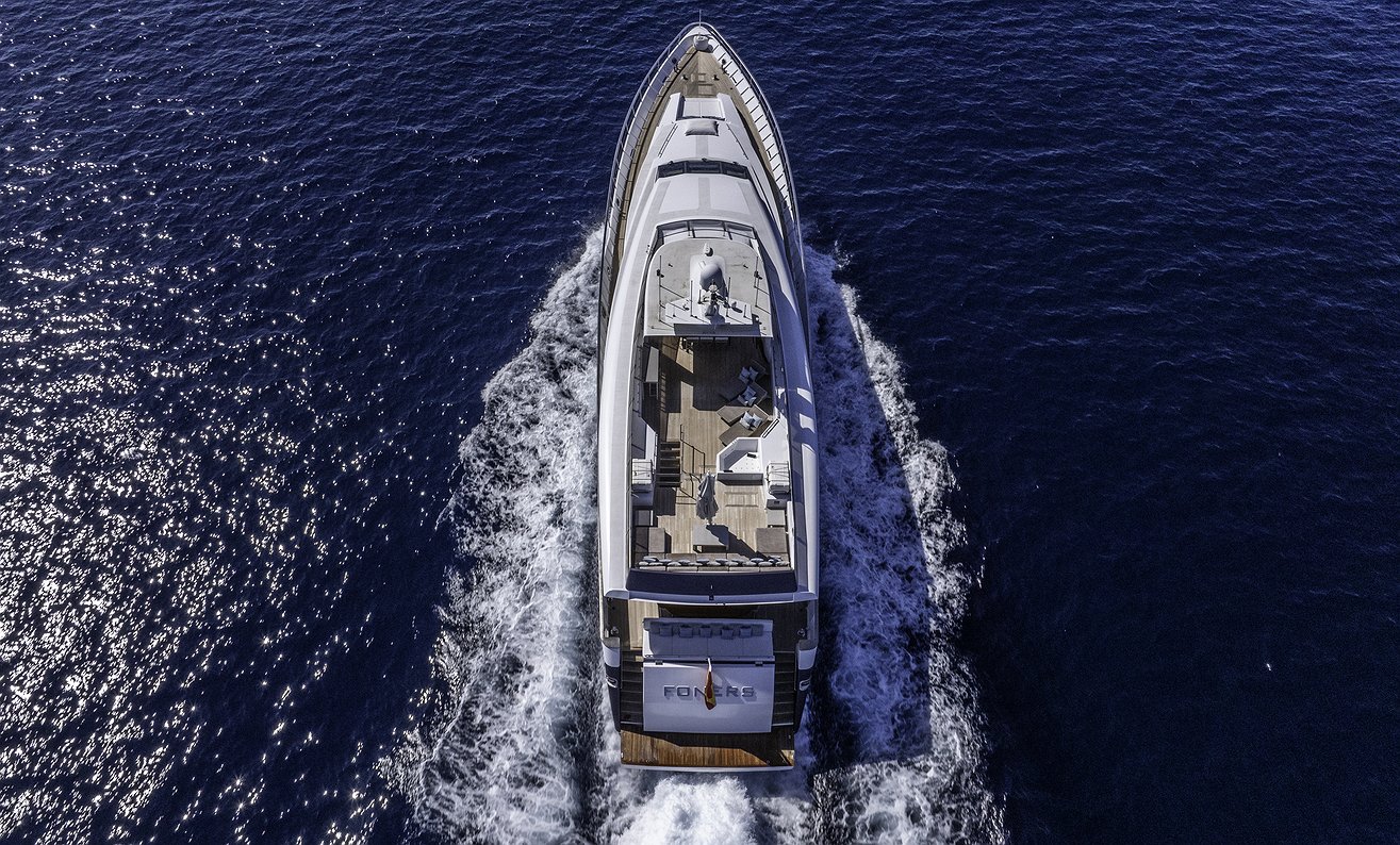 CUSTOM ROYAL 150