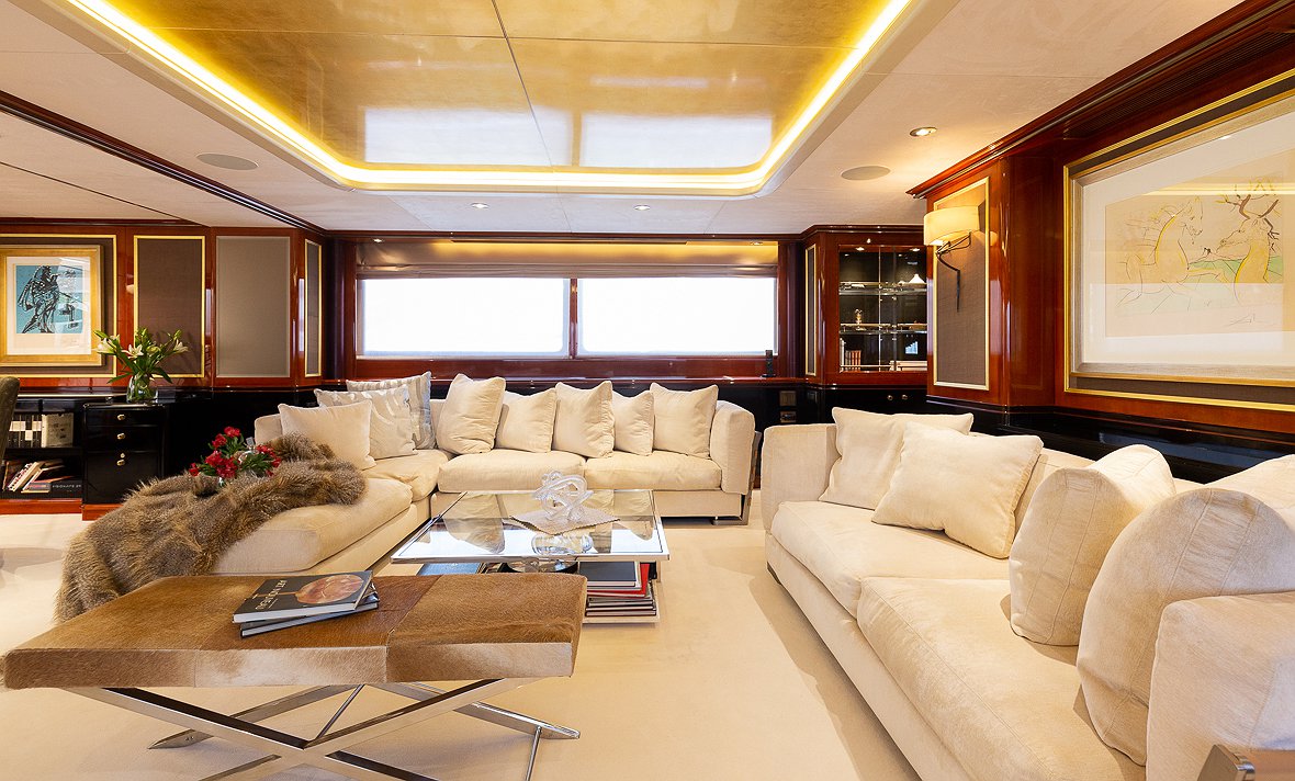 Louer bateau BENETTI 148