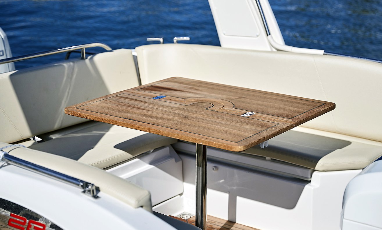 Noleggio barca JOKER CLUBMAN 28