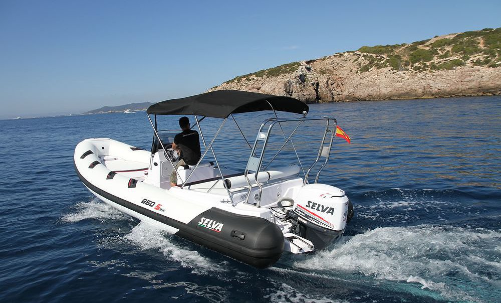 Noleggio barca SELVA SPORT 650