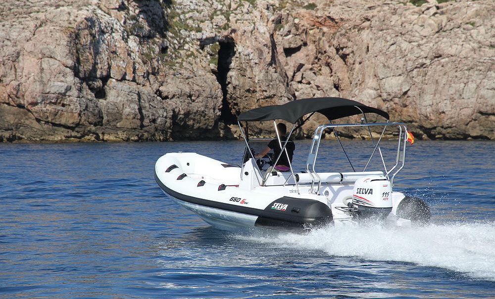 Noleggio barca SELVA SPORT 650