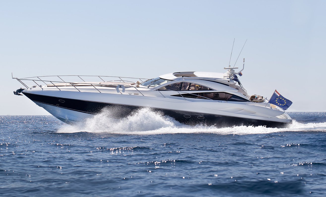 Noleggio barca SUNSEEKER PREDATOR 68