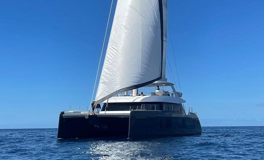 Noleggio barca SUNREEF 70