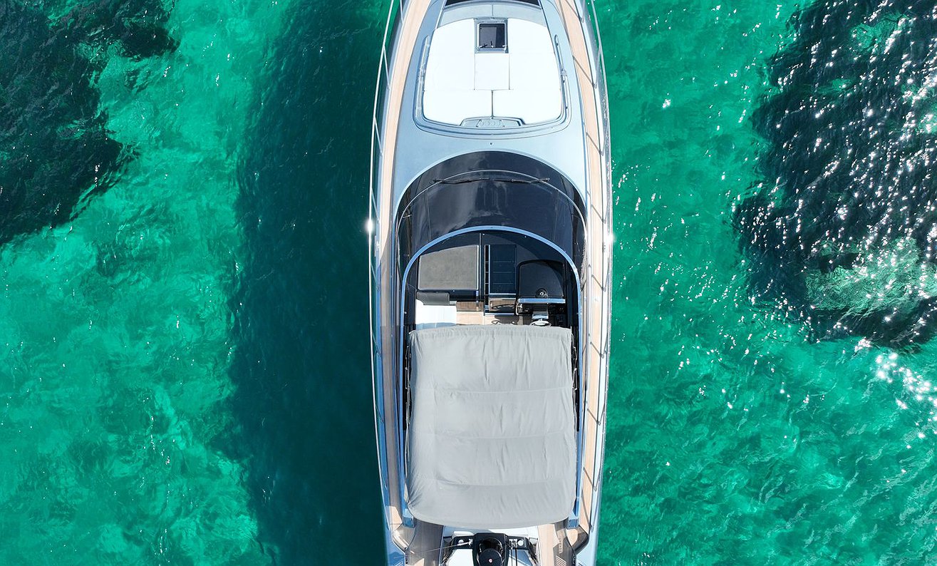 Alquilar Barco RIVA RIVALE 56