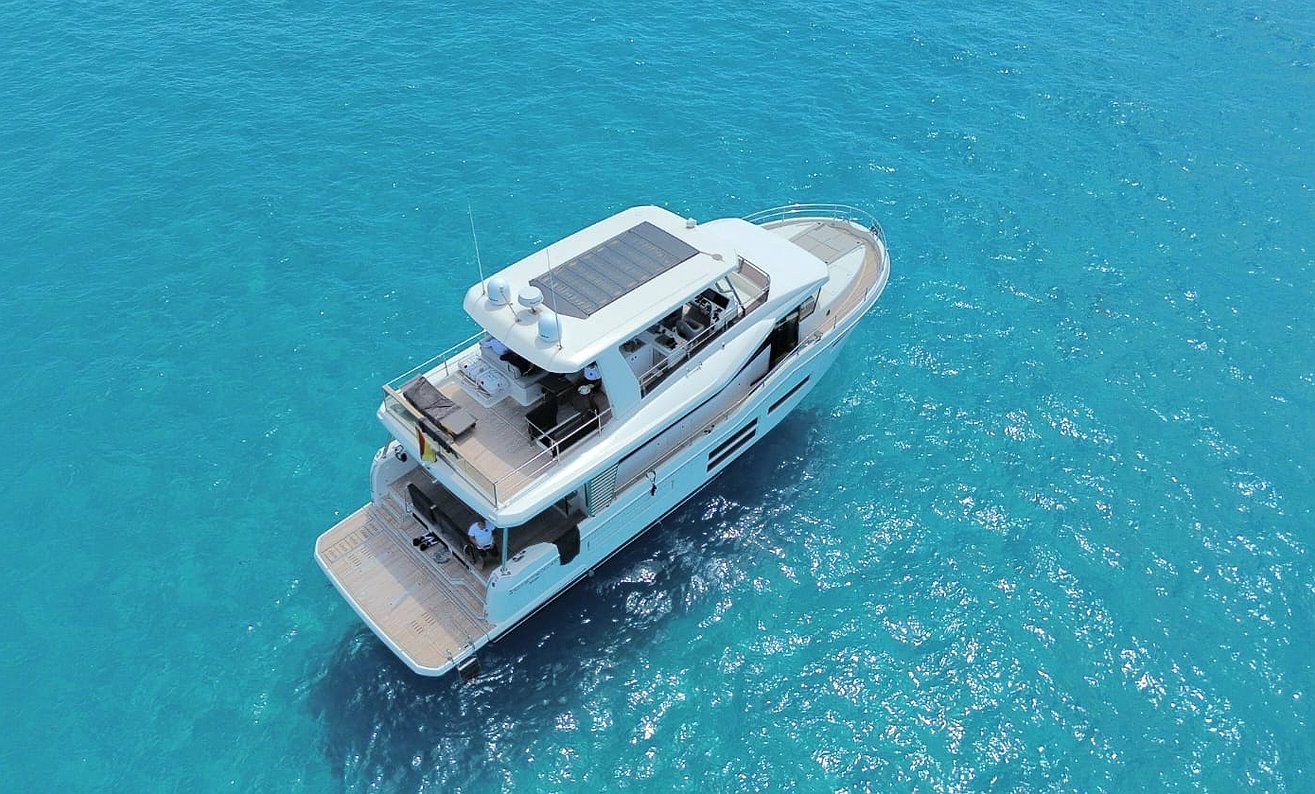 Louer bateau BENETEAU GRAN TRAWLER 62GT