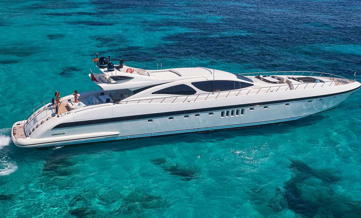 Louer bateau MANGUSTA 130