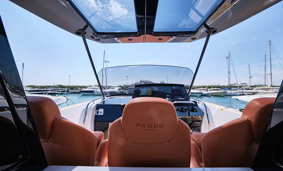 Rent Boat PARDO 38 R