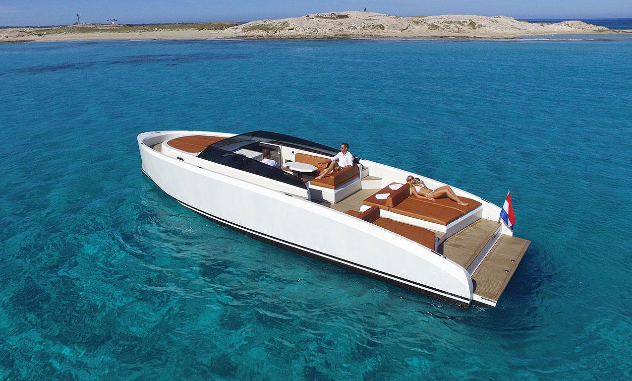 Louer bateau VANQUISH 43 D