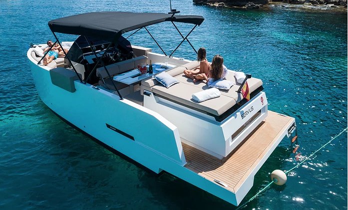 Louer bateau D28 OPEN HC