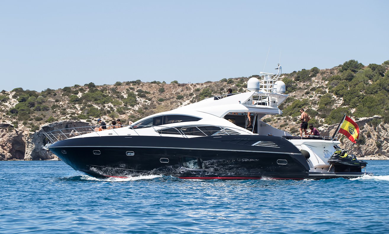 Louer bateau SUNSEEKER PREDATOR 74