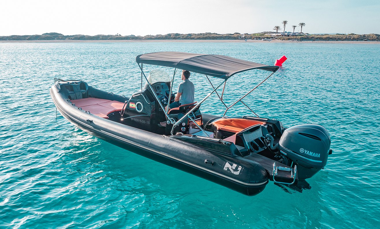 Alquilar Barco NUOVA JOLLY 25