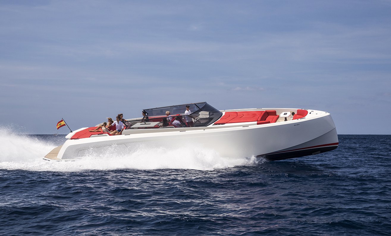 Alugar Barco VANQUISH 54 D