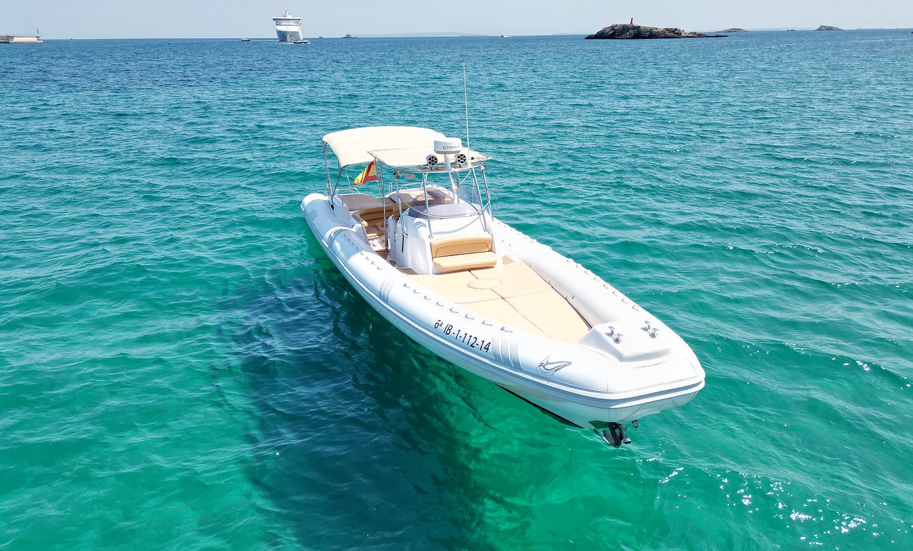 Rent Boat SACS STRATOS 42