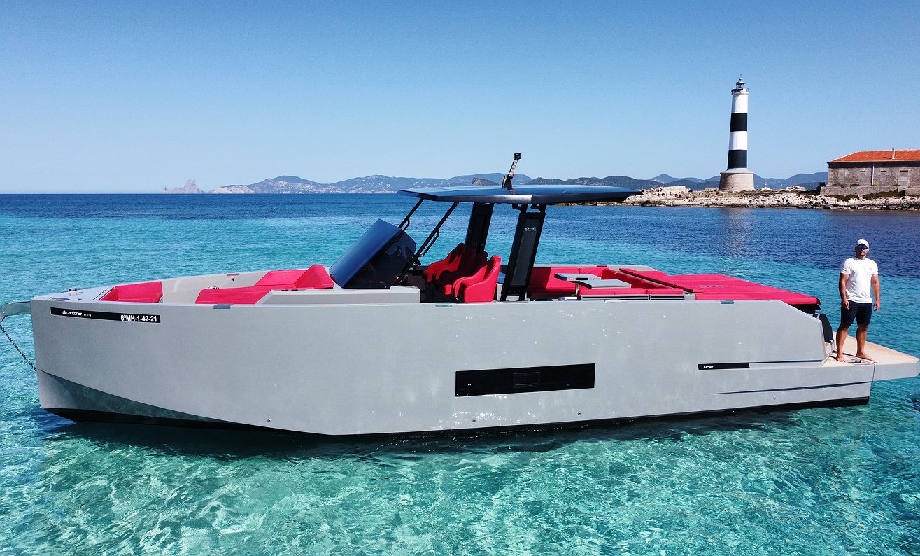 Boot mieten D42 OPEN A