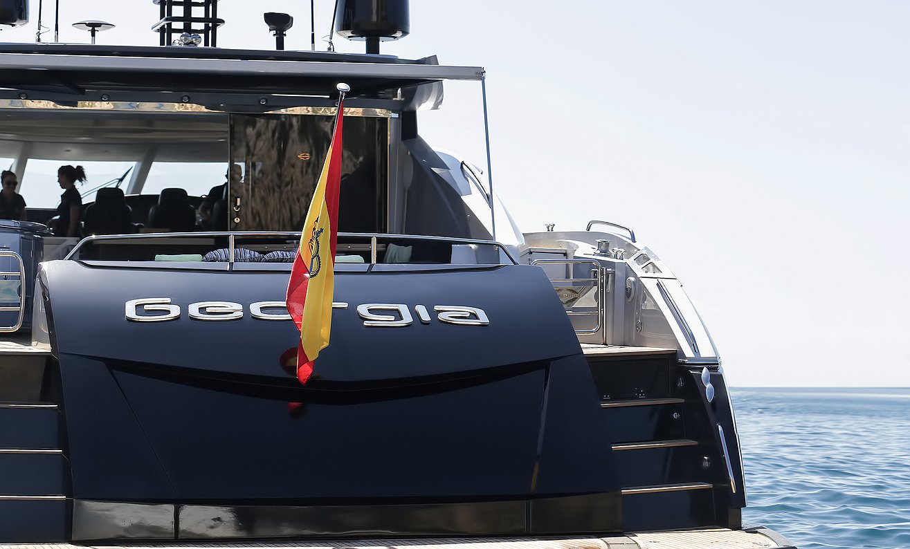 Noleggio barca SUNSEEKER PREDATOR 82