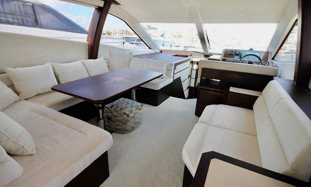 Rent Boat GALEON 550 FLY