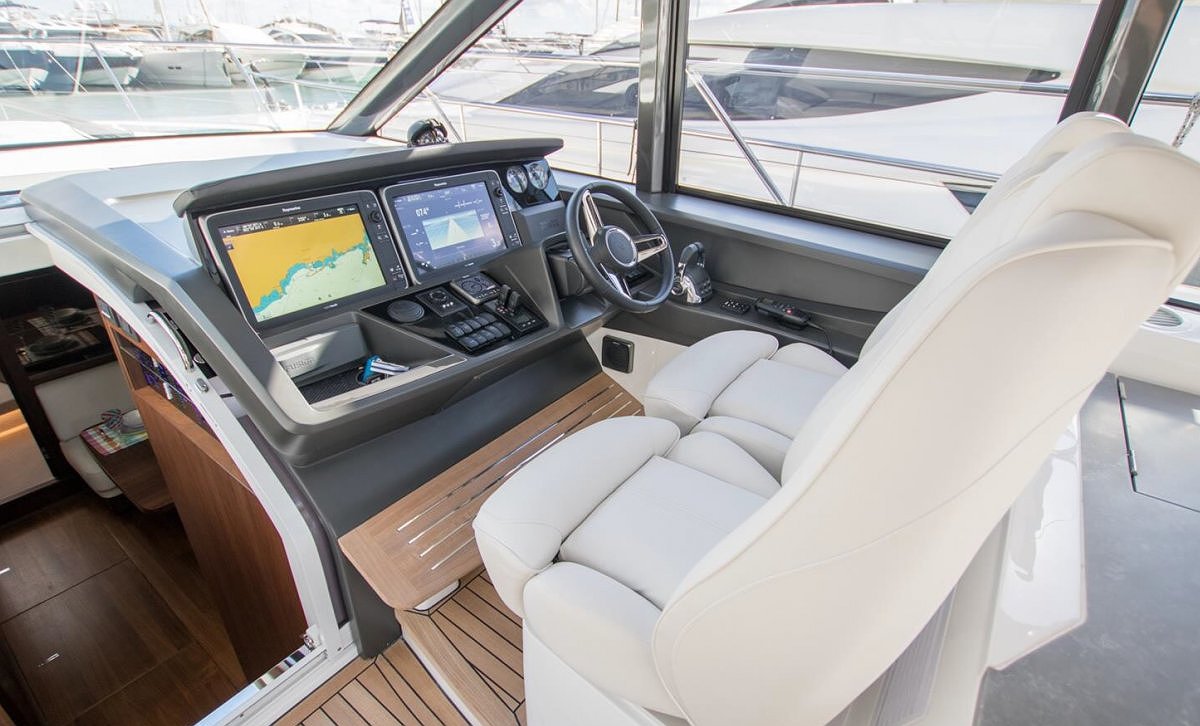 PRINCESS V58