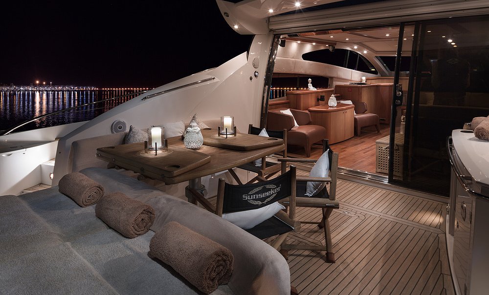 Noleggio barca SUNSEEKER PREDATOR 72